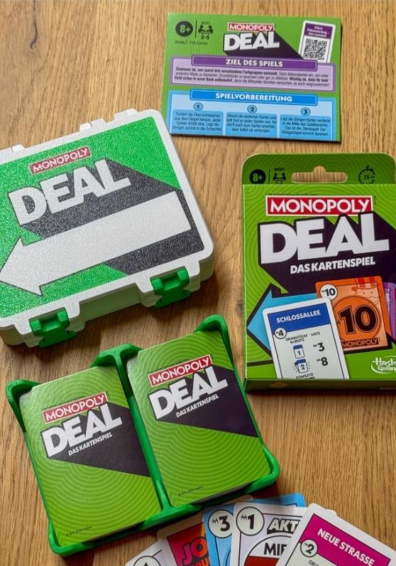 3D Printed Card Game Travel Case: Durable Storage Box and Card Holder Uno, Phase 10, Bicycle